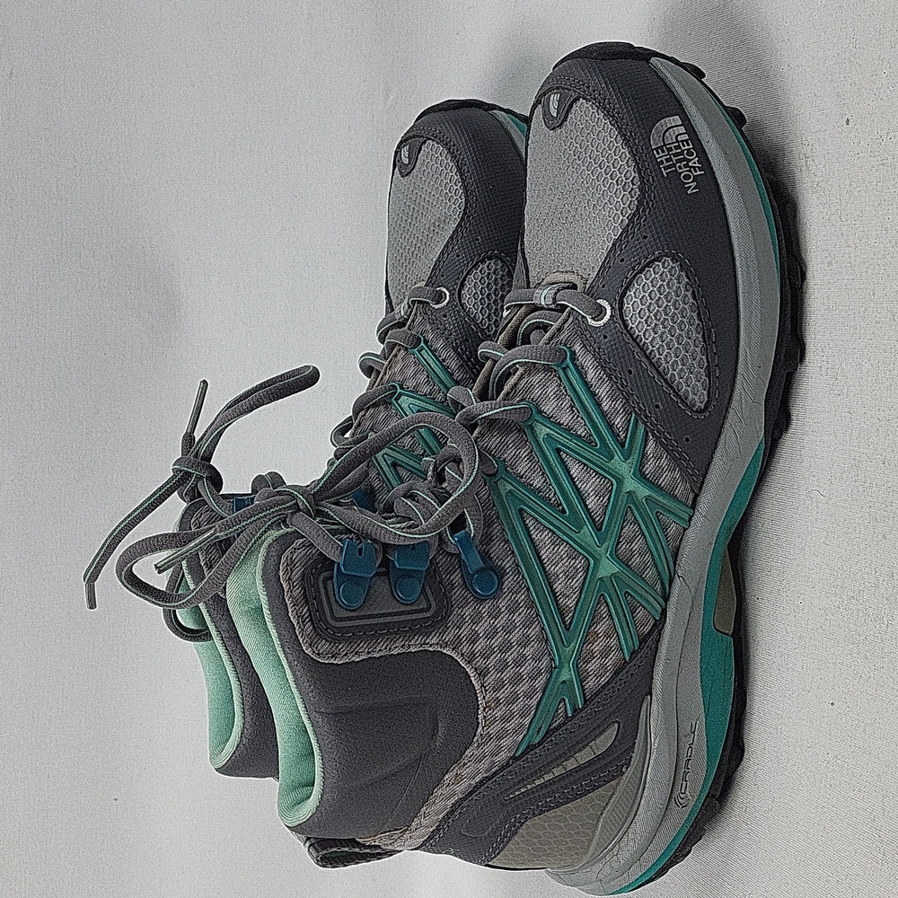 The Northface Ultra Fastpack Mid Hiking Boot - Women's Size 6.5